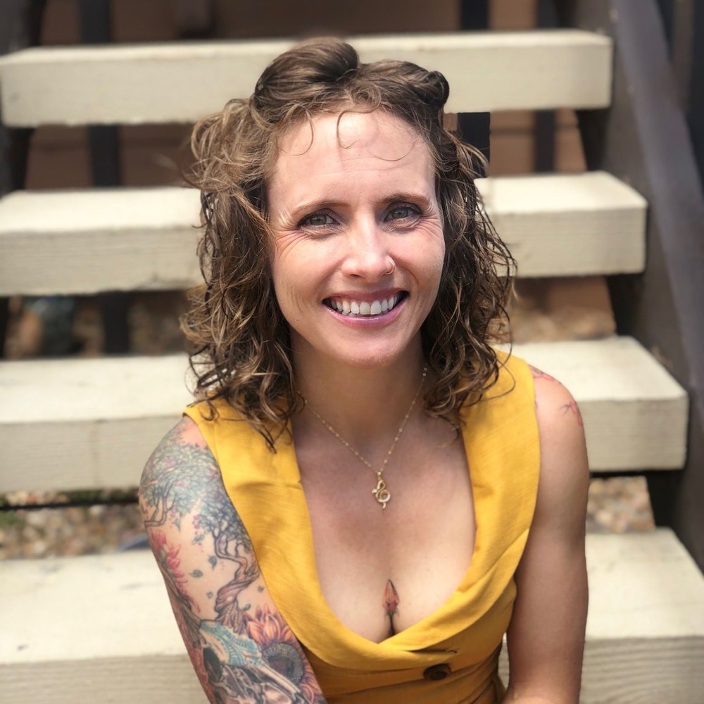 Meet your Posher, Jennifer